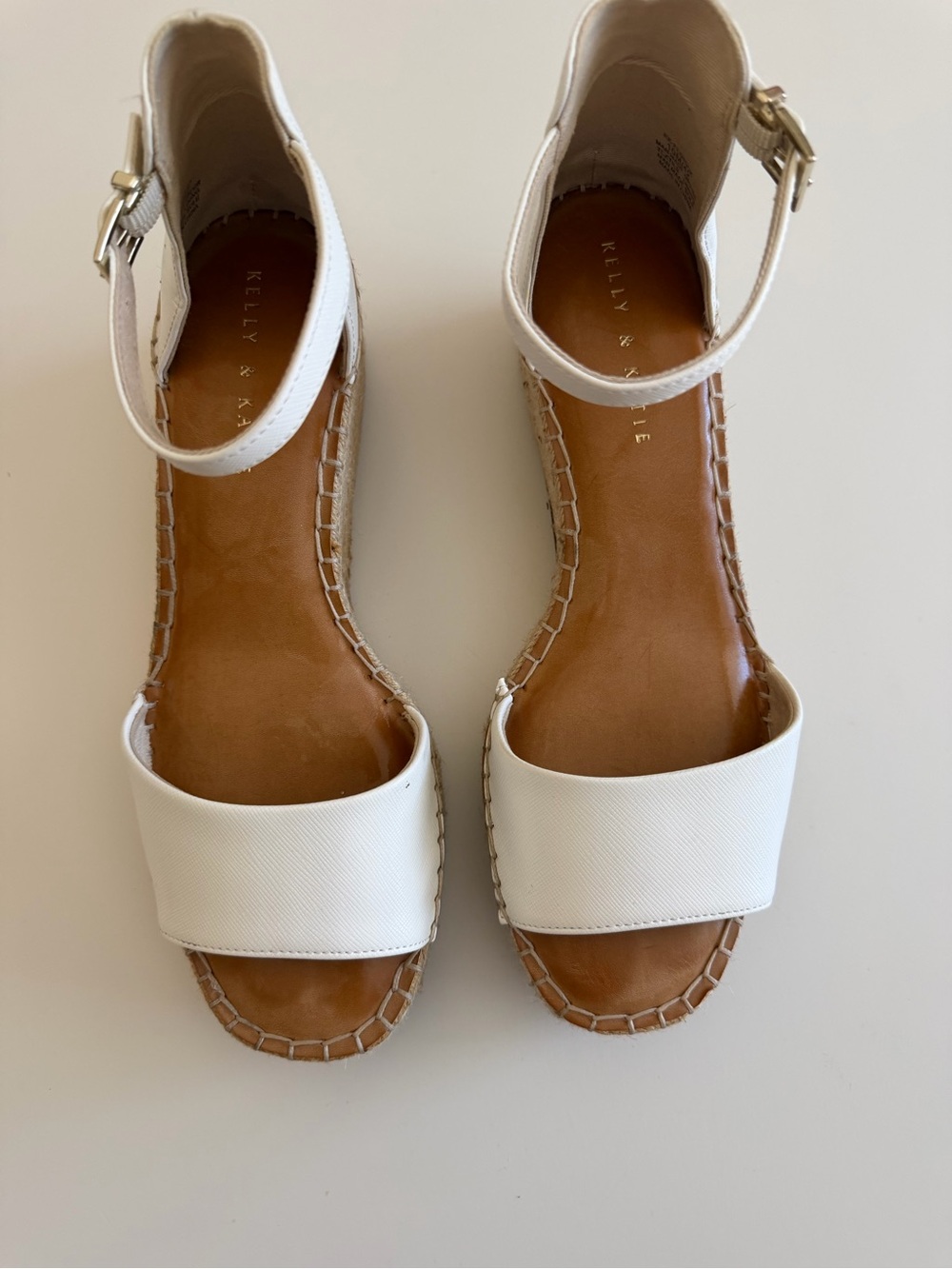 Kelly & Katie Fredrick: 10 M Cream Ankle-Strap Espadrille Sandals, Cushioned
